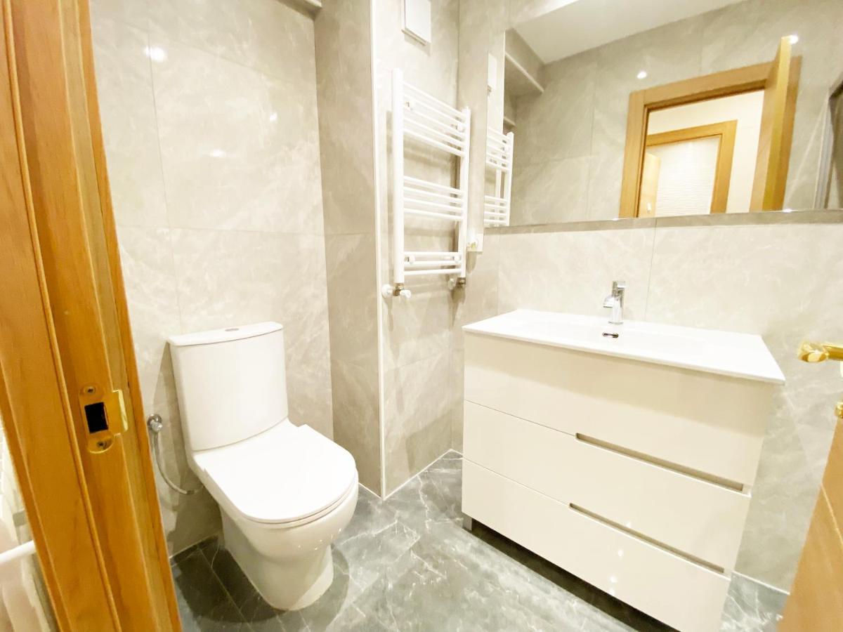 Paradise Luxurious Flat, Free Parking, 3 Double Rooms, Terrace, Jacuzzi, Fully Renovated San Sebastián Dış mekan fotoğraf