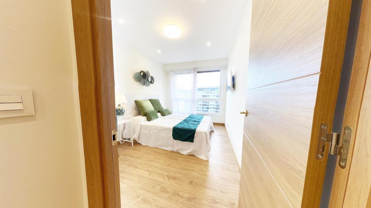 Paradise Luxurious Flat, Free Parking, 3 Double Rooms, Terrace, Jacuzzi, Fully Renovated San Sebastián Dış mekan fotoğraf