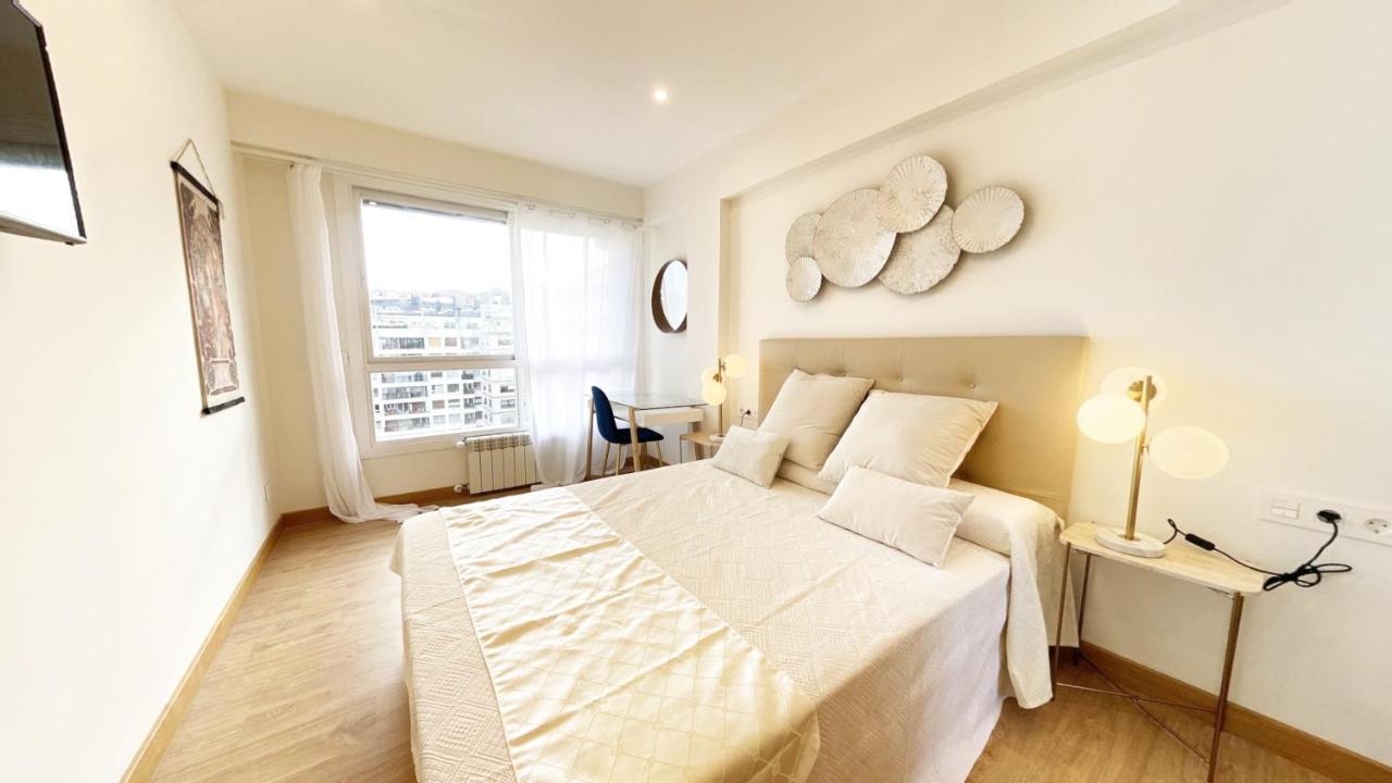 Paradise Luxurious Flat, Free Parking, 3 Double Rooms, Terrace, Jacuzzi, Fully Renovated San Sebastián Dış mekan fotoğraf