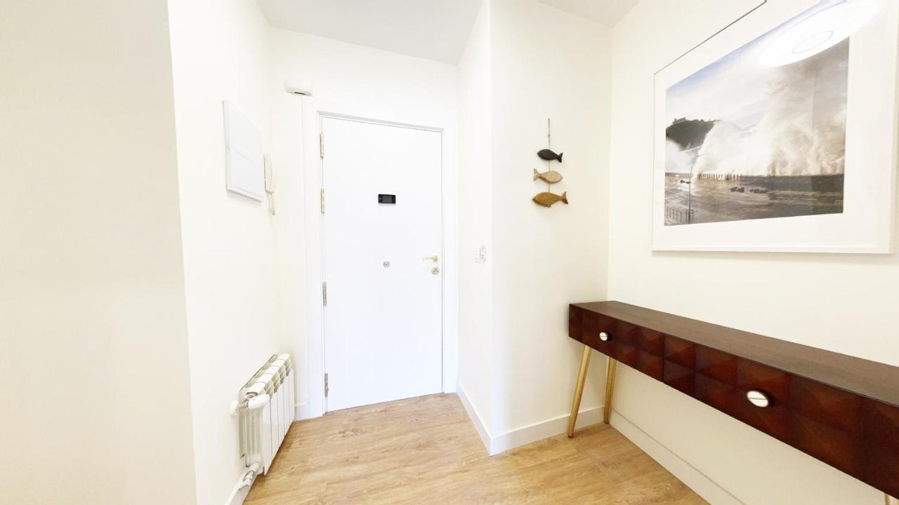 Paradise Luxurious Flat, Free Parking, 3 Double Rooms, Terrace, Jacuzzi, Fully Renovated San Sebastián Dış mekan fotoğraf